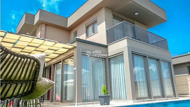 Balayı İçin Villa Kiralamanın Avantajları: Çiftlere Özel Tatilin Neden En İyi Seçeneği?