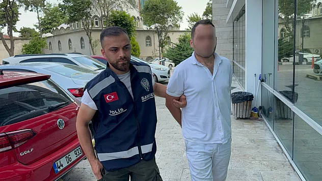 Balkondan eve Çalışan koca KADES sayesinde yakalandı