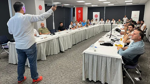 Basın mensuplarına Drone destekli habercilik eğitimi