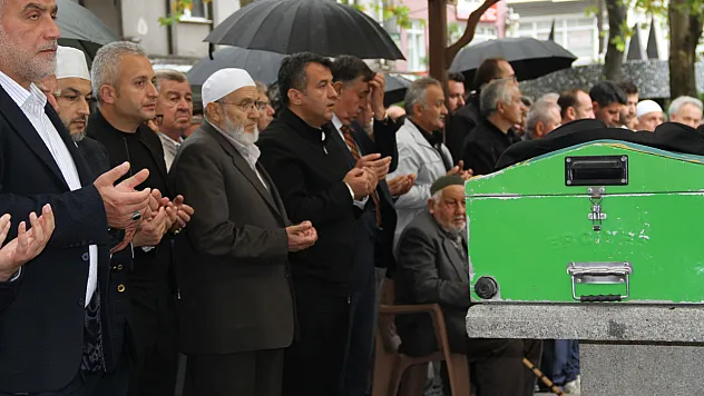 Başkan Doğan'ın acı günü: Dede Doğan son yolculuğuna uğurlandı