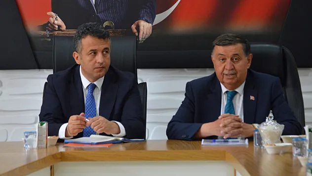 Başkan Doğan muhtarlarla buluştu