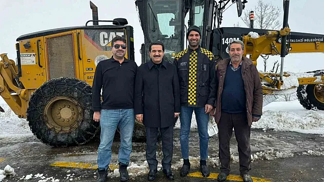 Başkan Taşkın Sahada Gece Gündüz Mesai Yapıyor