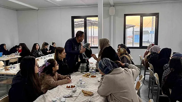 Başkan Ulutaş mahalle sakinleriyle iftarda buluştu