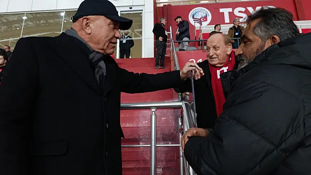 Başkan Yıldırım Maç Öncesi Basın Mensuplarıyla Buluştu