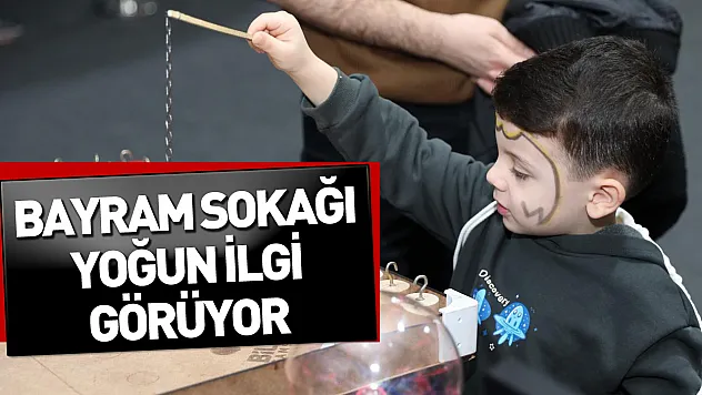 Bayram sokağı Samsun'da yoğun ilgi görüyor