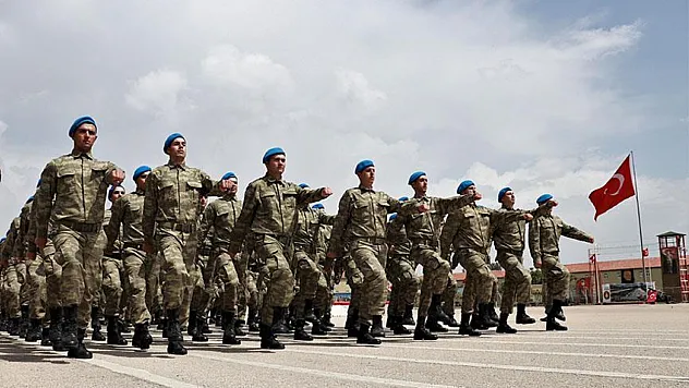 Bedelli askerlik ücreti 417 bin TL'ye yükseldi: TBMM'den geçen düzenlemenin tüm detayları