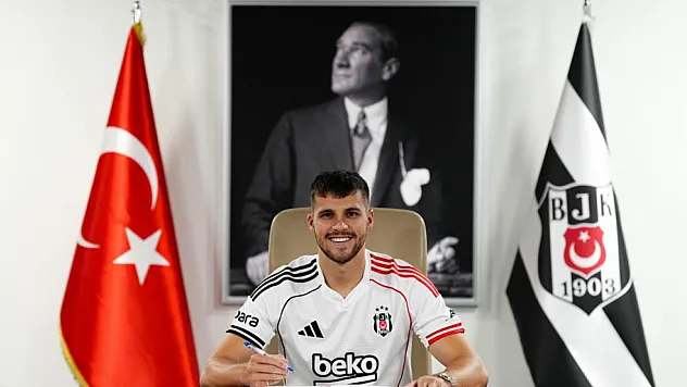 Beşiktaş, David Jurasek'i kadrosuna kattı
