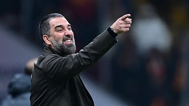 Beşiktaş'ta Arda Turan Sürprizi! Siyah-Beyazlılar teknik direktörlük için masaya oturuyor