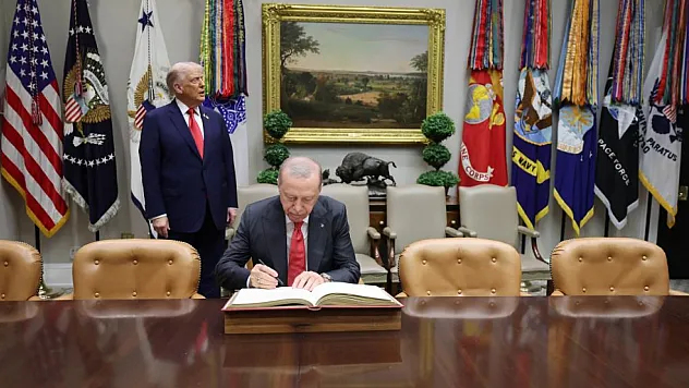 Beyaz Saray'da yapılan görüşme 2 saatten uzun sürdü