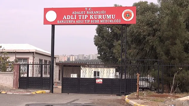 Bıçakla saldırdığı babası tarafından tüfekle öldürüldü