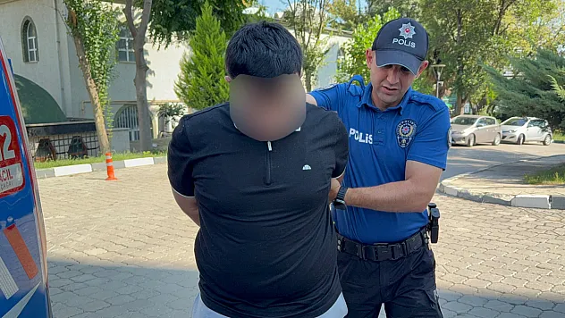 Bıçaklı yaralama şüphelisi adliyeye sevk edildi