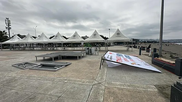 Bilim fuarında korkutan kaza:5 öğrenci yaralandı