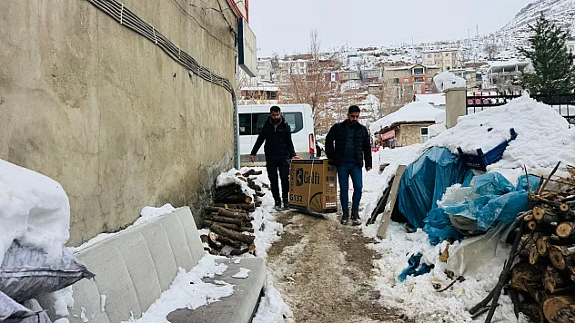 Bir Sandalye, bin gülümseme
