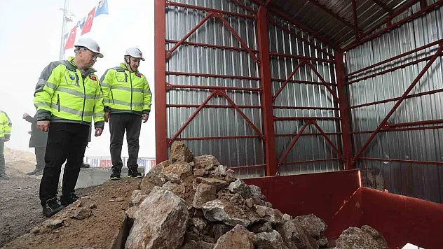 Bu taş ocağında üretime başlandı