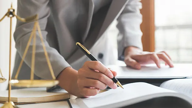 Bursa Boşanma Avukatı Seçerken Nelere Dikkat Edilmelidir?