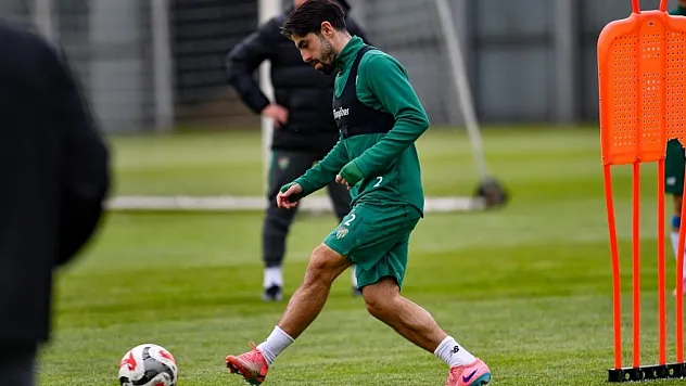 Bursaspor'da şampiyonluk mesaisi: Somaspor maçı hazırlıkları başladı