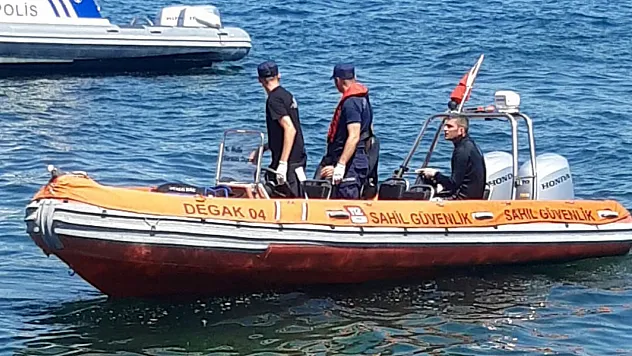 Büyükada'da erkek cesedi