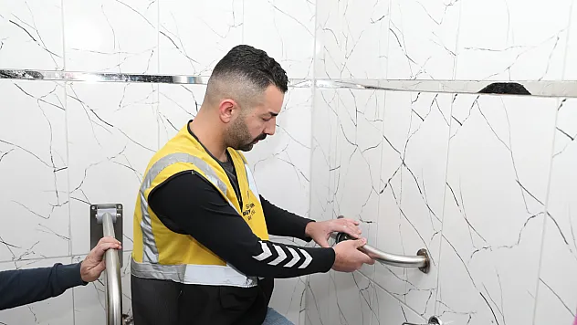 Büyükşehir'den Ev İçi Tutunma Aparatı Desteği