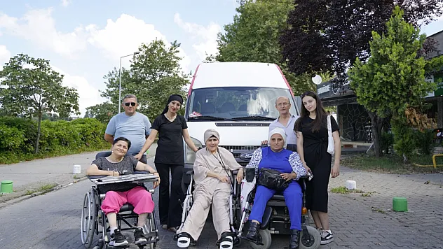 ÇABED Mavi Işıklar tesislerinde buluştu