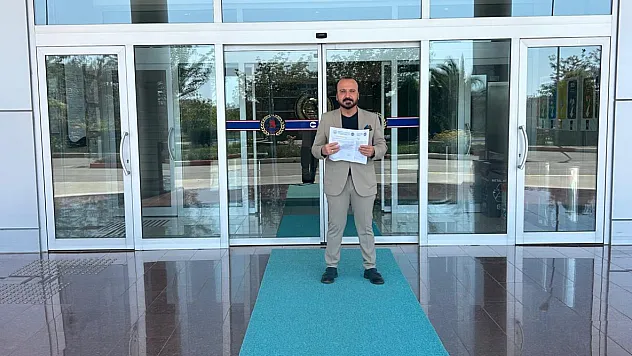 Çakmak'tan OMÜ Yönetimine Mesai Saati Tepkisi