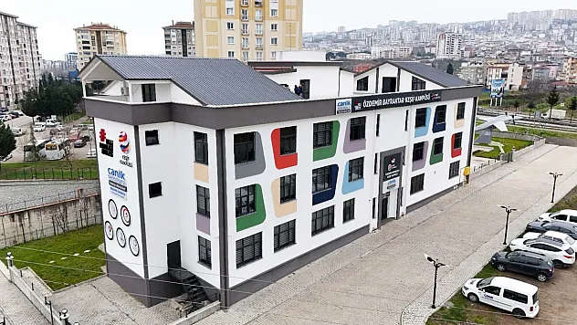 Canik Belediyesi'nden kadınlara yapay zekâ ve dijital girişimcilik eğitimi