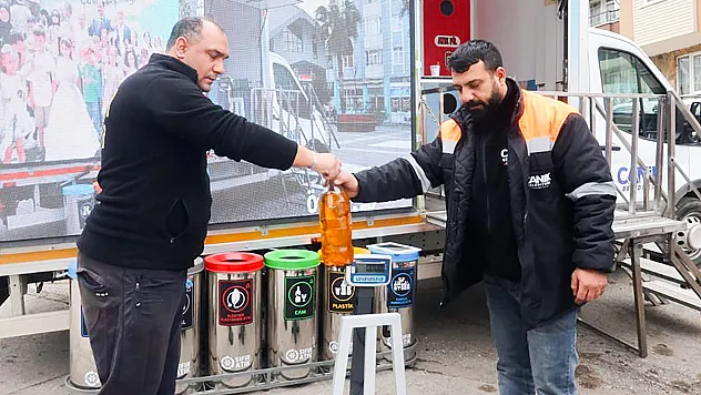 Canik'te atığı getirene nakit iade