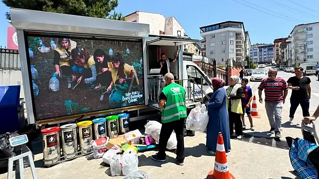 Canik'te atıklar kazanca dönüşüyor: Vatandaşlara nakit iade ve hediye desteği
