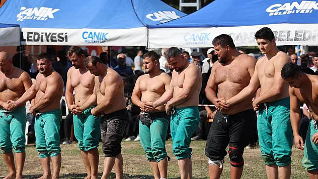 Canik'te Güreş Festivali Nefesleri Kesti