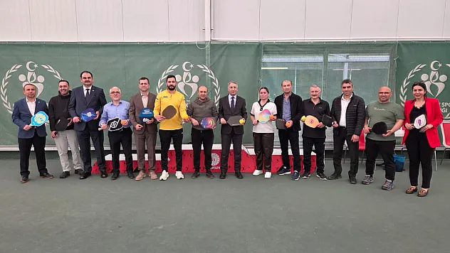 Canik'te kamu kurumlarına pickleball eğitimi ve turnuva süreci başlatıldı