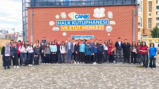 Canik'te 'Kütüphanede Kuşak Buluşmaları'devam ediyor