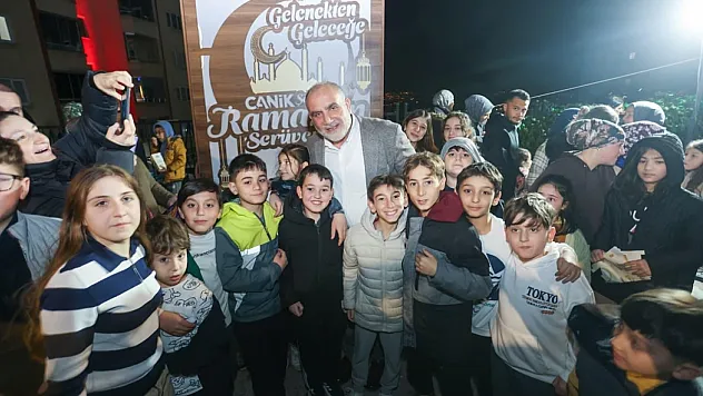 Canik'te Mahalleler Şenlendi, Ramazan Sevinci Paylaşıldı