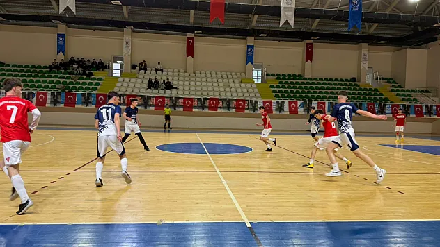 Çarşamba Anadolu Lisesi Şampiyon oldu