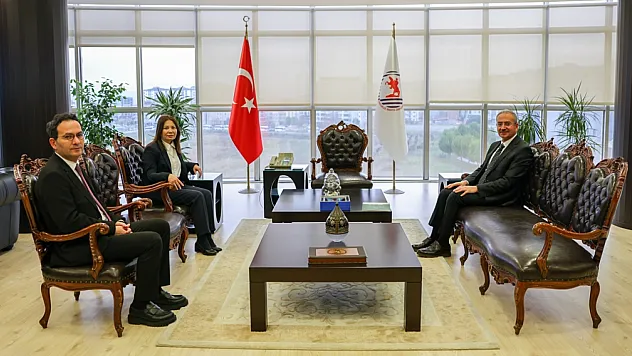 Çarşamba Belediye Başkanı Dündar'dan Rektör Aydın'a ziyaret