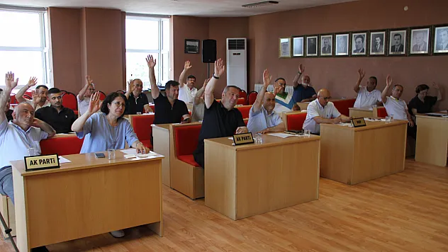 Çarşamba Belediye Meclisinde Kırsal Mahalle teklifi komisyona havale edildi