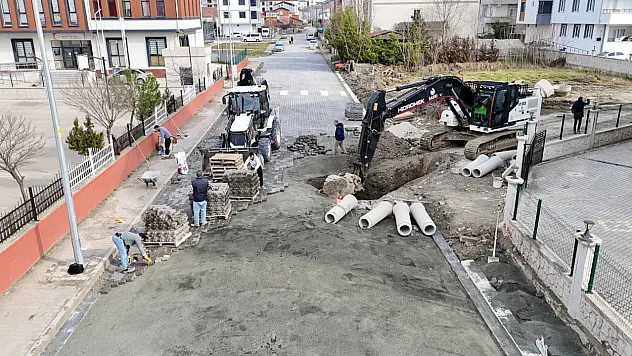 Çarşamba Belediyesi'nden sahada yoğun mesai