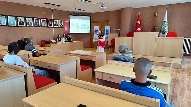 Çarşamba'da yükümlülere 'Evlilik ve Aile Hayatı' semineri
