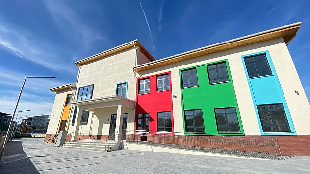 Çarşamba yeni anaokuluna kavuşuyor