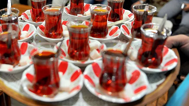 Çay fiyatlarına bir zam daha: Kuru çaya son 1,5 ayda toplam yüzde 26 artış