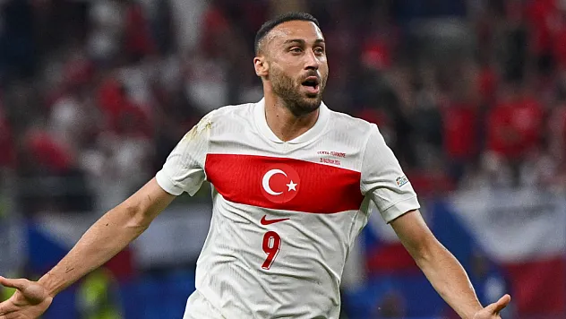 Cenk Tosun Süper Lig'de Yeni Sayfa Açıyor: Rotası Samsun!