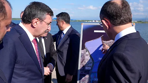Cevdet Yılmaz'dan Samsun vurgusu:  Karadeniz'in en önemli ulaşım ve ticaret merkezlerinden biri olacak