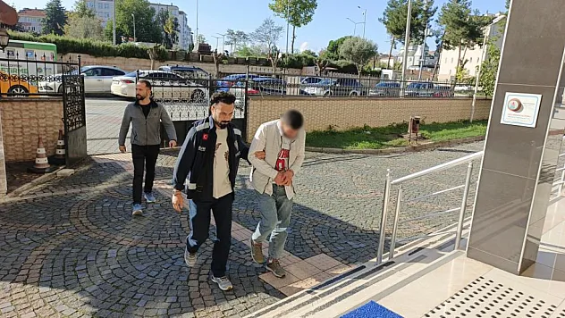 Cezaevi izninden dönerken uyuşturucuyla yakalandı