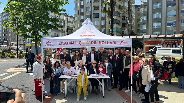 CHP'den 23 Nisan etkinlikleri hem coşku, hem duygusal anlar