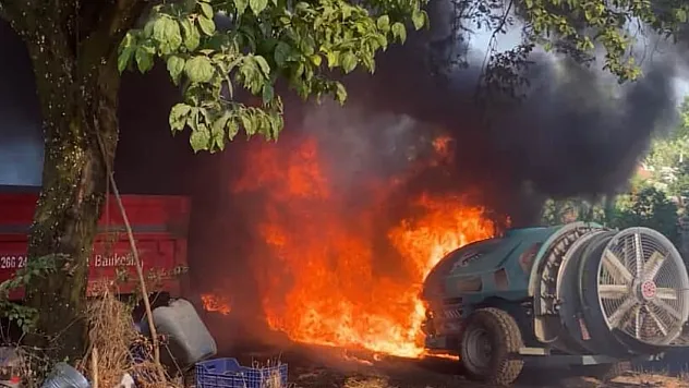 Çiftçinin ilaçlama makinesi alev topuna döndü
