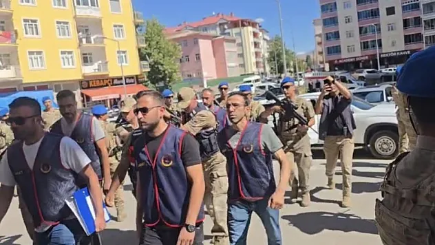 Çifte cinayetin zanlısı havalimanında X-Ray görüntülerinden yakalandı