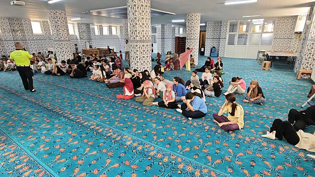 Çocuklara trafik bilinci: 259 öğrenciye eğitim verildi!