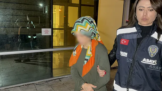 Çöpe atılan bebeğin sırrı çözülemedi: Anne hala tutuklu yargılanıyor