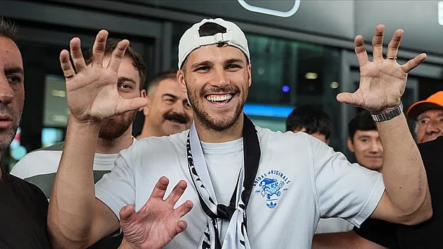 David Jurasek, Beşiktaş'ın 188. yabancı futbolcusu oldu