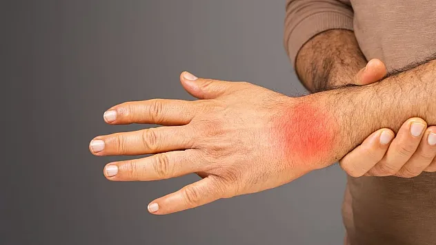 Dirsek Ağrısına Kesin Çözüm