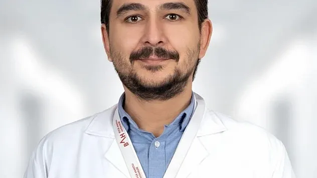 Diz Kireçlenmesi Nedir? Erken Önlem ve Doğru Tedavi Hayat Kalitenizi Artırır