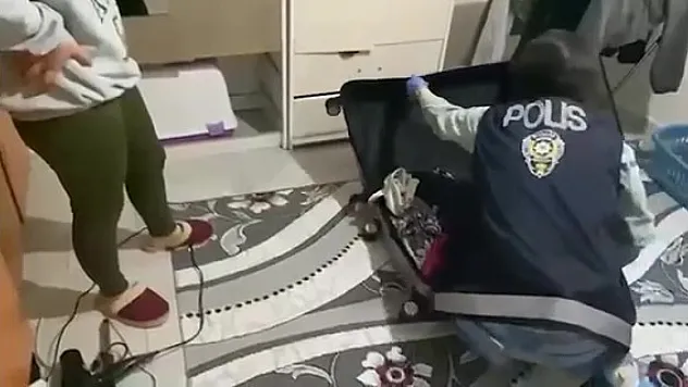 Dolandırıcılık şebekelerine operasyon